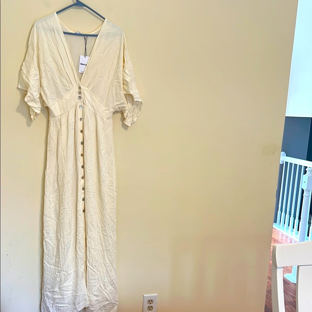 Showpo sitting pretty maxi dress Cream Draped Fabric Top size 10 new - Picture 6 of 11